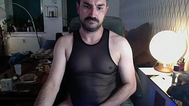 tomz0819 Шоу с уебкамера