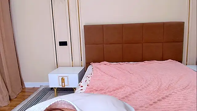 Živý XXX chat maddie_perezz