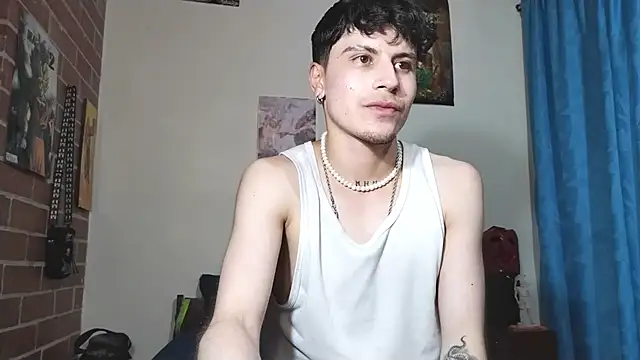 PaulDamico Adlı Modelin Canlı XXX Sohbeti