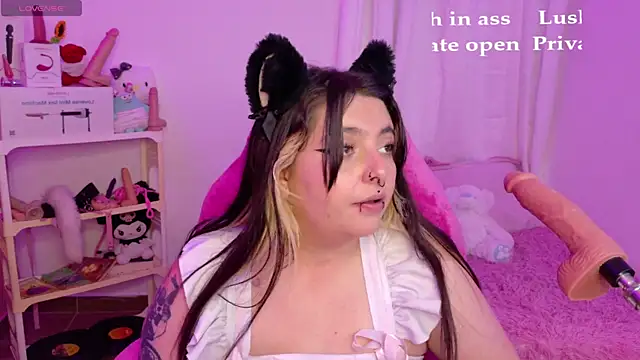 Živý XXX chat Sachi_Meow