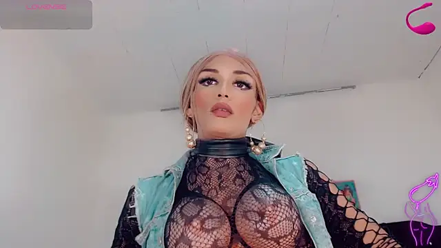 Oriana_braomのライブXXXチャット