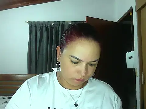 Roja_tentacion's Webcam Show