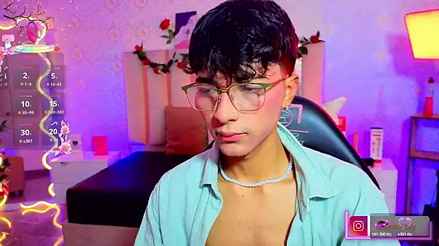 osamu_tay webkamerás műsora