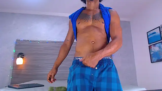 Dilan_Hall Show Webcam