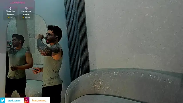 Brad_Summer Chat XXX in diretta