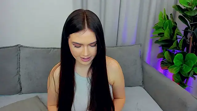 Show modela sexyangeloux na web-kameri