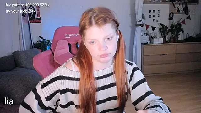 lil_lia: απευθείας συνομιλία ΧΧΧ