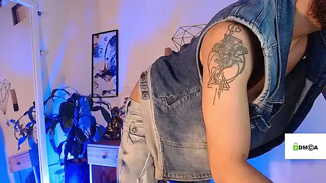 Colby_brown03 라이브 XXX 채팅