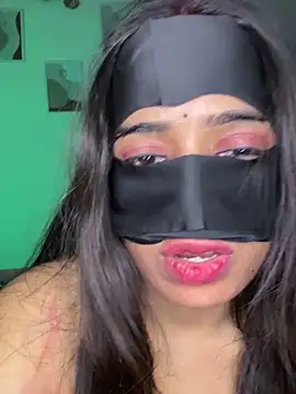 Show de DesiSexyMonika na webcam