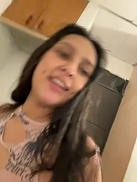 הופעת וובקאם של twohornys