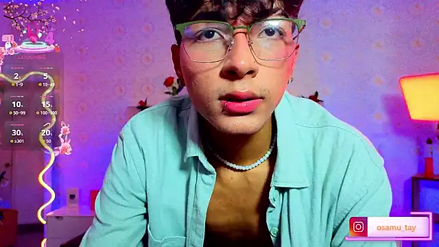 Show modela osamu_tay na web-kameri
