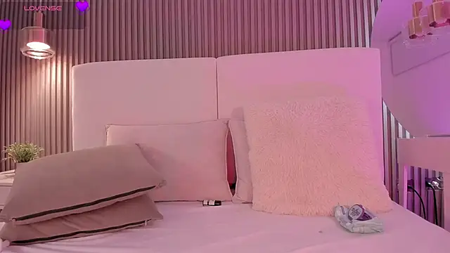 دردشة annie_clarkson الجنسية المباشرة