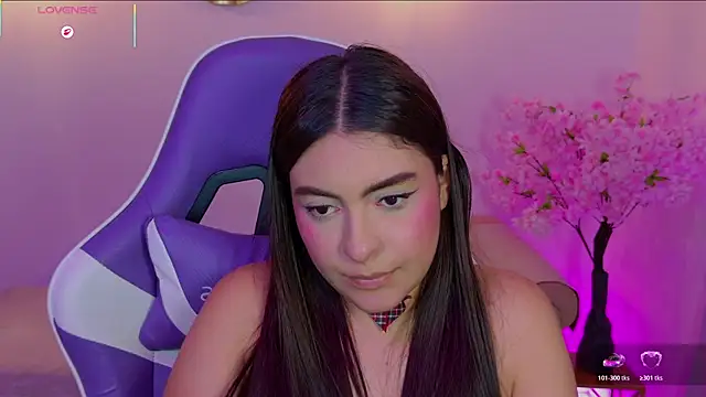 mayavexx Adlı Modelin Canlı XXX Sohbeti