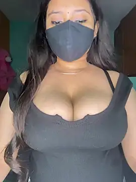 Naughty_pooja44 Show Webcam