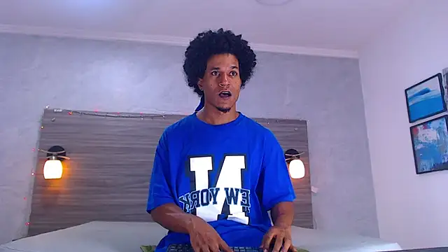 Dilan_Hall Webcam show