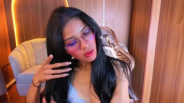 Alina_b_ 即時 XXX 聊天