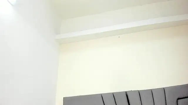XXX chat uživo modela Angie_Will