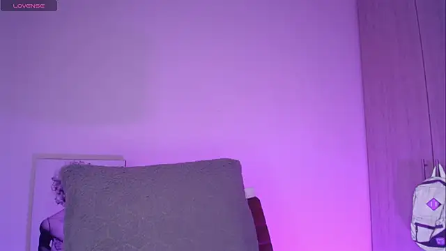 Millie_bobby: απευθείας συνομιλία ΧΧΧ
