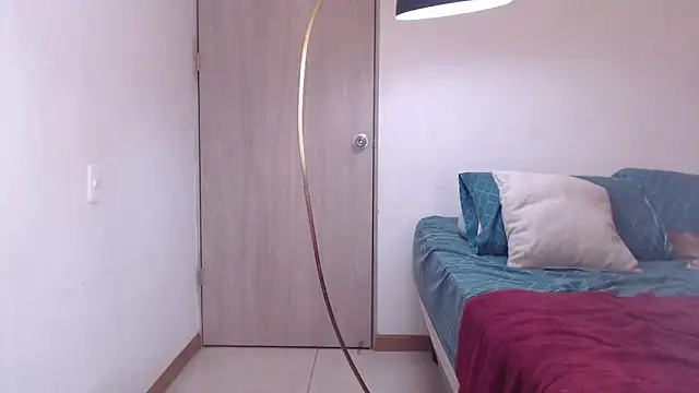 SebastianNoir Adlı Modelin Canlı XXX Sohbeti