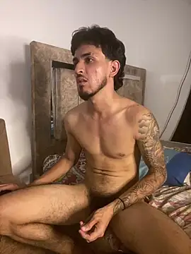 Chatroom XXX en direct de Kriss_Edwards