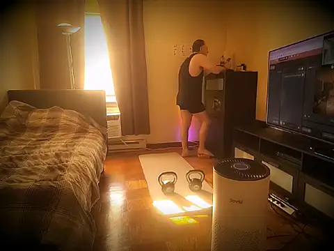 Athleticxx XXX чат на живо