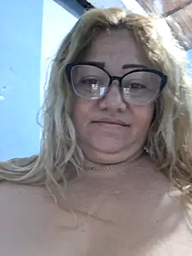 Carlotaazul Chat XXX in diretta