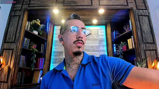 Živý XXX chat Donovan_Desmond