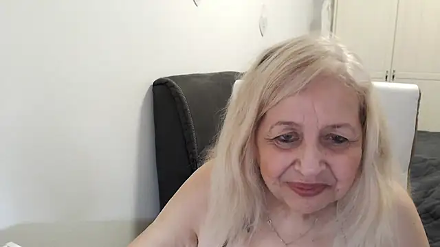 SusiLifeXXX webcam show