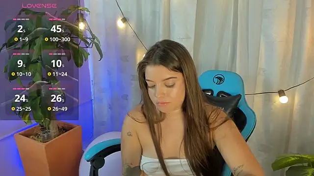 Lia_little18 live XXX chat