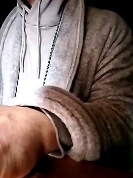 Chatroom XXX en direct de JohnnyTos
