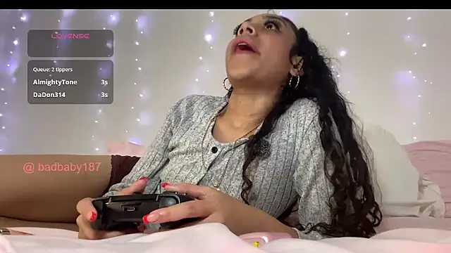 badbaby187's Webcam Show