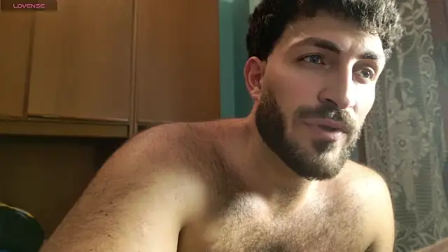 mark_ariete Show in webcam