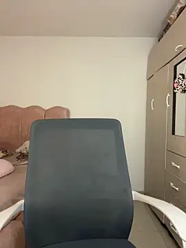 Emmily_19 现场XXX聊天