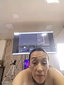 Shantey_Laurent XXX чат на живо