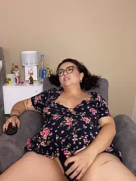 XXX chat uživo modela AlmaraRouge