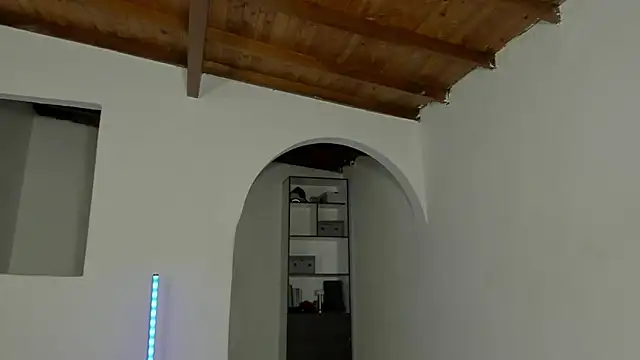 Chat XXX ao vivo de Alanna_House1