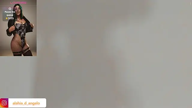צ'אט XXX בשידור חי של Alahia_Dangelo