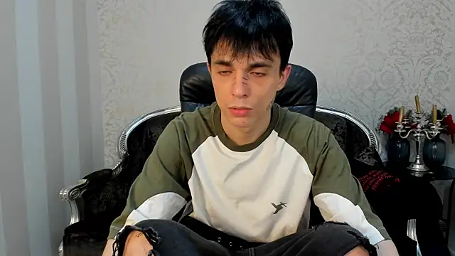 ClarkBev Chat XXX in diretta