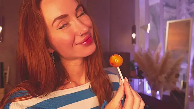 SerenaWest_'s Live XXX Chat
