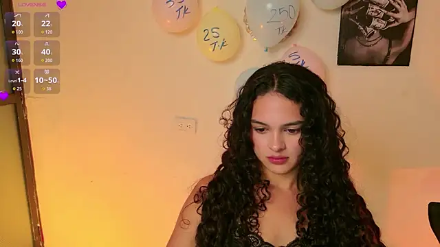 MaraVelvett 라이브 XXX 채팅
