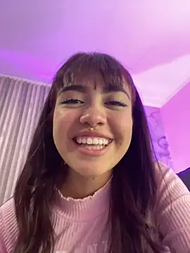 Chat XXX ao vivo de kira_ec