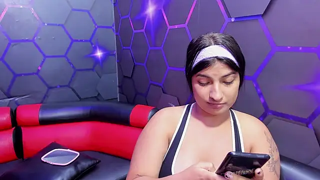 Blow2job-Lat Live XXX Chat