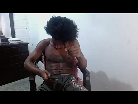 Larry-n-clouds Webcam show