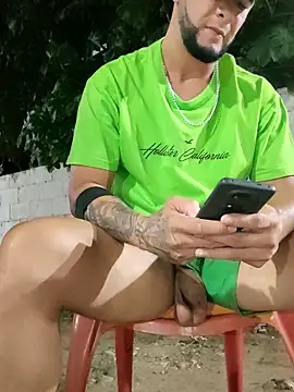 PIGHIGHDIRTY_p0 élő XXX-chatje