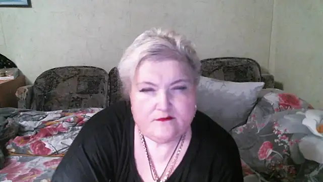 Lana555: онлайн-секс-чат