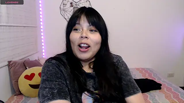 Chatroom XXX en direct de EllieMoonX