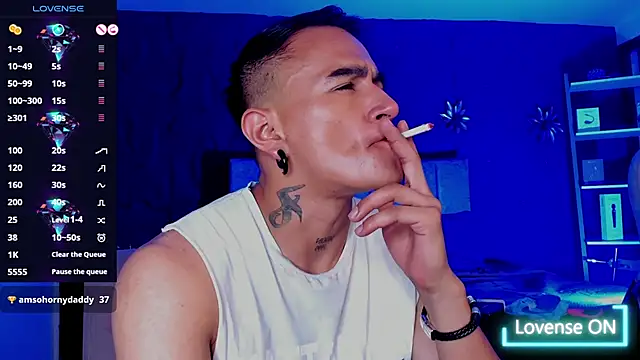 LiamDeep élő XXX-chatje