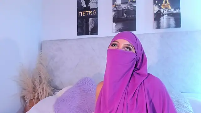 عرض كام naomiii__