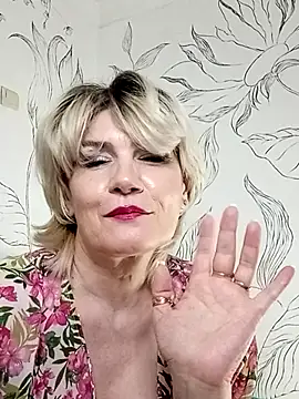 XXX chat uživo modela Catty_Lady