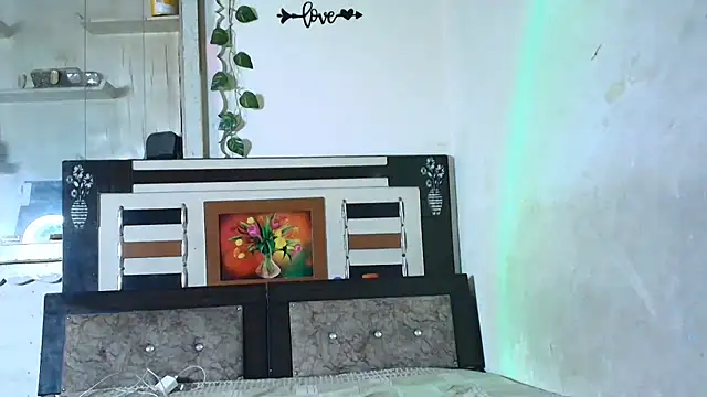 XXX chat uživo modela HEZALNUT